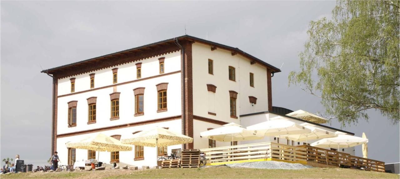 Wellness Hotel - Viktorka, Herecky Dum Česká Skalice Exterior foto
